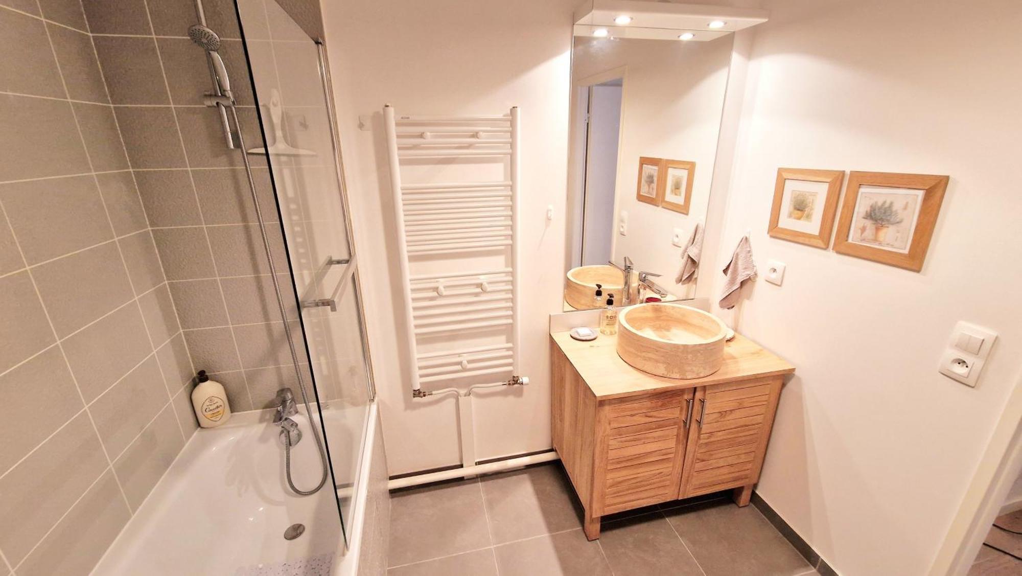 Appartement Moderne 3 Pieces Avec Parking Prive Massy  Eksteriør bilde